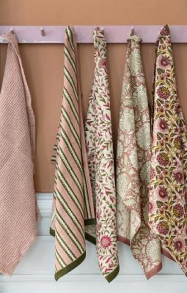 Bungalow Küchentuch reine Baumwolle floral handbedruckt mit Blockdruck